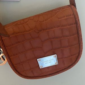 EUC MK Crossbody